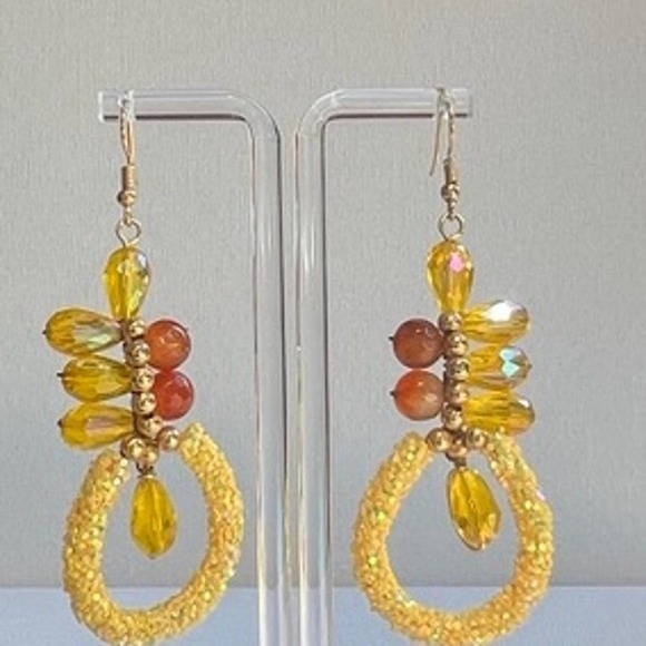 Lemon Drop Amber and Gold Beaded Sparkly Dangle Earrings - Picture 4 of 7